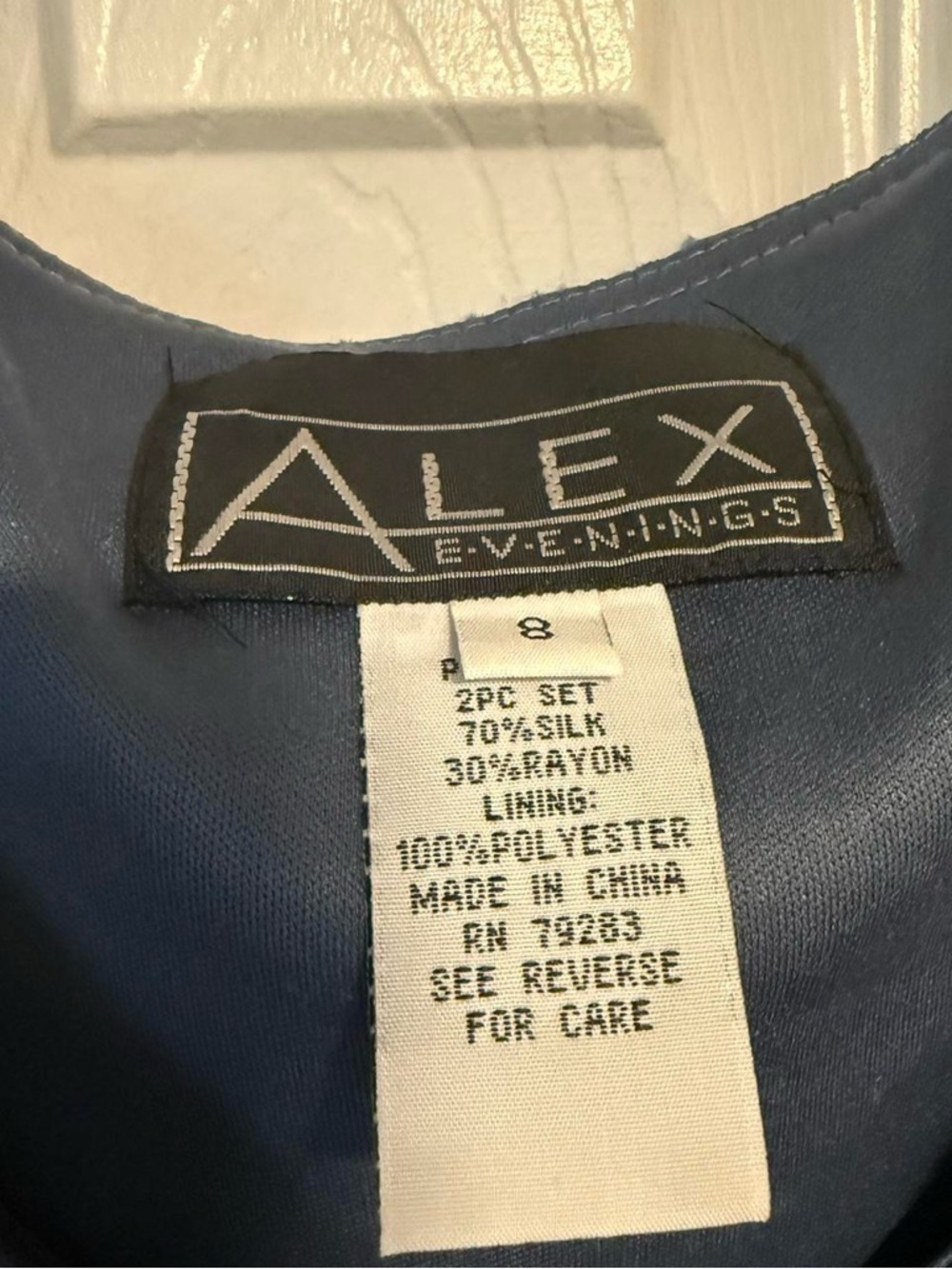 Alex Evenings Silk Blend Dress Size 8 Blue Formal Evening Gown Beaded - Picture 4 of 9